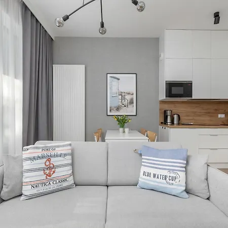 Relax Balkon & Parking By Renters דירה