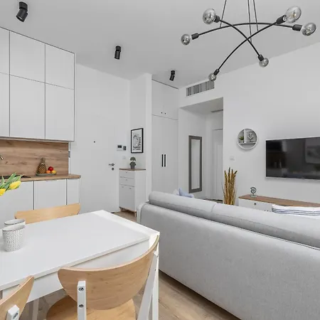 Relax Balkon & Parking By Renters דירה